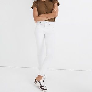 NWOT Madewell Stovepipe White Jeans